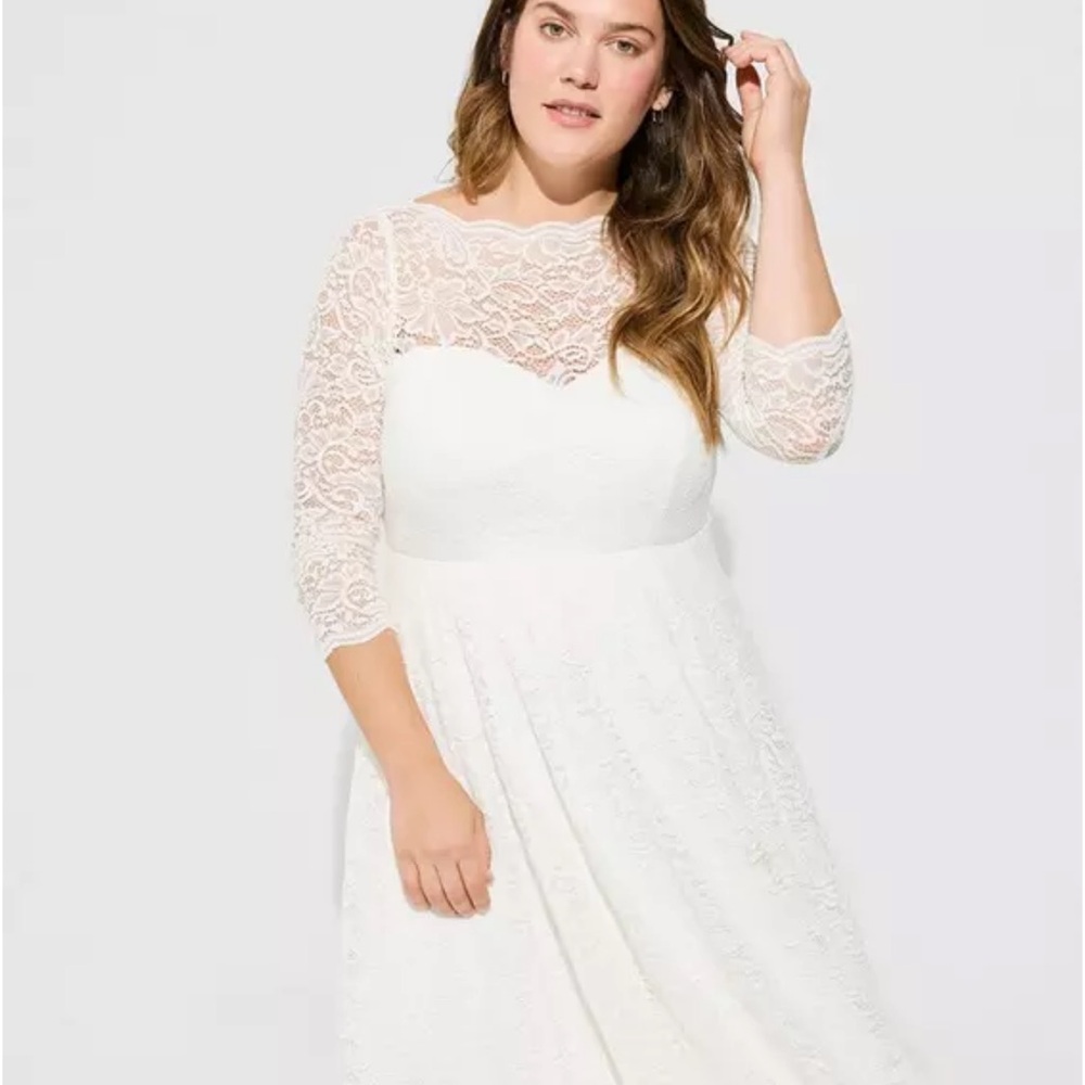 Elegant White Lace Long Sleeve Dress